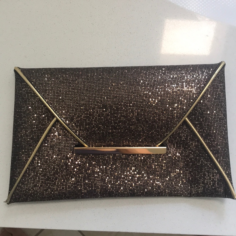 Sparkling clutch purse